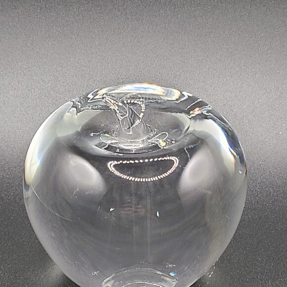 Tiffany & Co. Clear Crystal Glass Apple Paperweight Signed - Picture 2 of 5